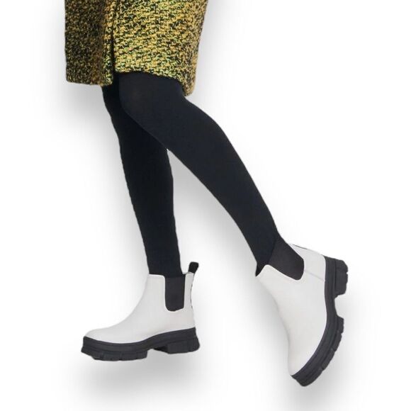 UGG BOOTS WOMEN'S 8 WHITE‎ LEATHER ASHTON CHELSEA  Waterproof Pull-on - Picture 6 of 11